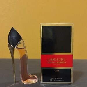 Carolina Herrera Good Girl Stiletto Perfume in Black and Gold